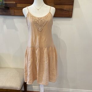 Elegant Lace-Trimmed Tan Cotton Dress Size Small